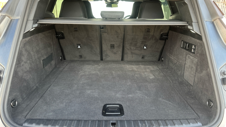 BMW iX 400kW xDrive60 M Sport 112kWh 5dr Auto [Pro Pack] Electric Estate